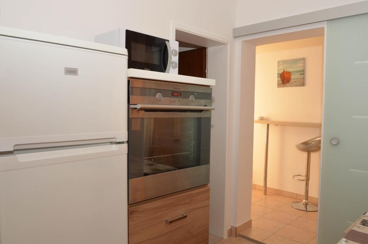 Apartments Tomas Betina  Ngoại thất bức ảnh