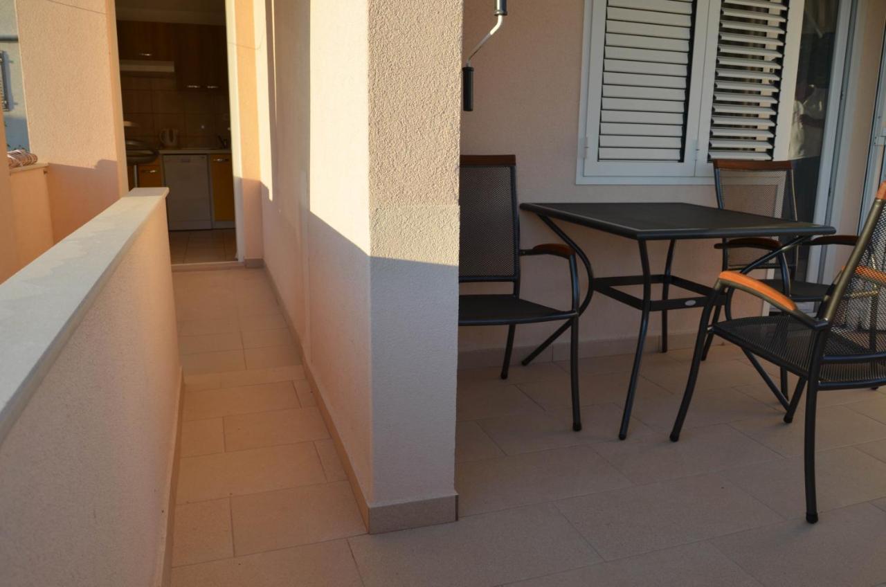 Apartments Tomas Betina  Ngoại thất bức ảnh