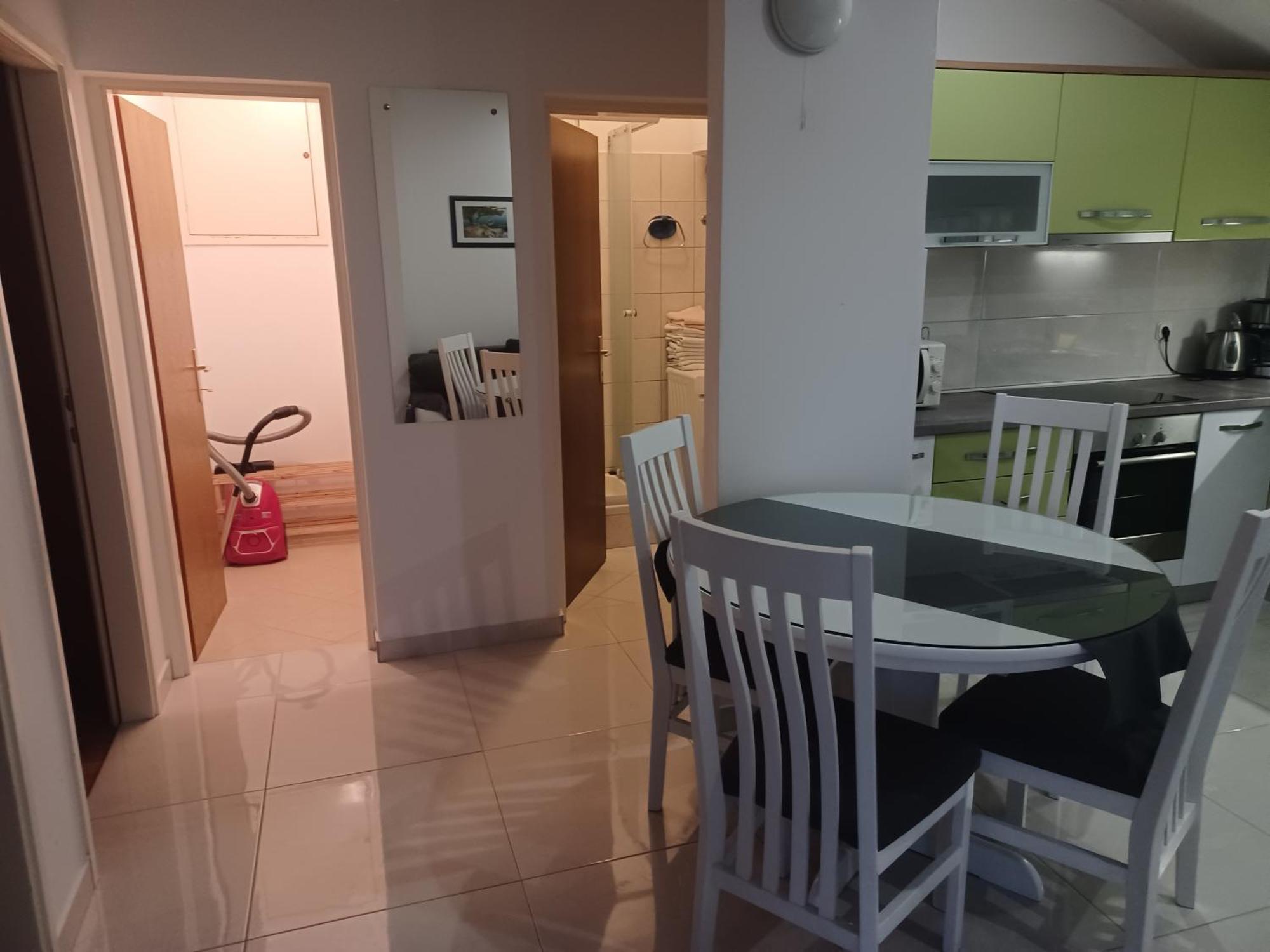 Apartments Tomas Betina  Ngoại thất bức ảnh